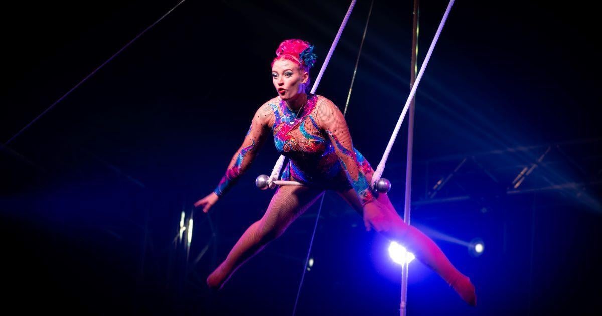 Aquatic adventure: Water, music, lights and acrobatics collide for Cirque Italia show in Helena