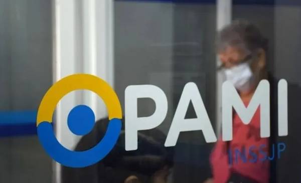 Traslados gratis PAMI: quiénes pueden solicitarlos y cómo acceder