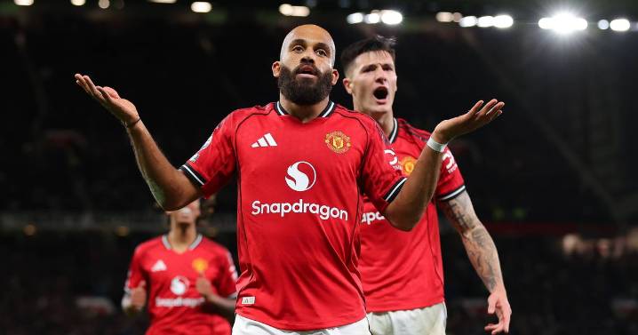 Man Utd news: Bryan Mbeumo could be out for six games as star sent 'aggressive' message