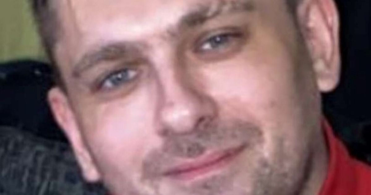 Renfrewshire thug killed victim in stab attack