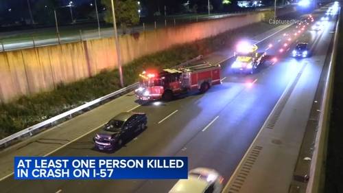 At least 1 killed in Morgan Park, Chicago car crash that shut down I-57 traffic near 111th Street, Illinois State Police say