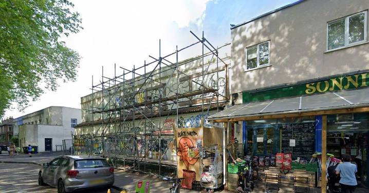 Eyesore Bristol building sat empty for 25 years to finally be demolished