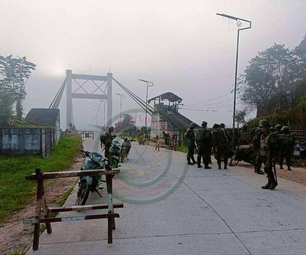 Myanmar junta recaptures town on China trade route