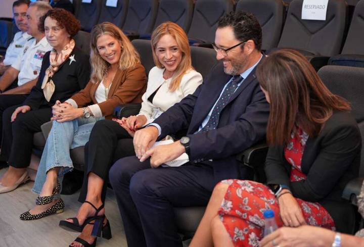 Cádiz se reivindica como referente en la industria de la defensa y la seguridad
