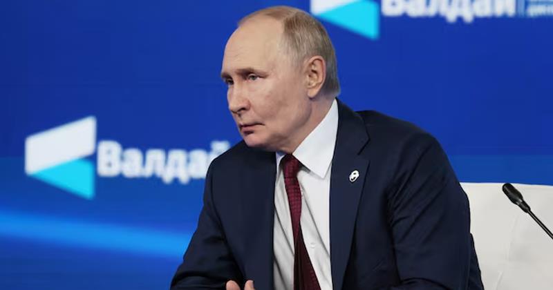 Putin Warns U.S. Over Tomahawk Missiles to Ukraine: ‘A Move That Would Destroy Our Relations’
