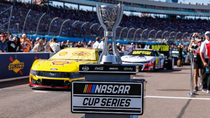 NASCAR Championship Race TV info, schedule, picks for Phoenix