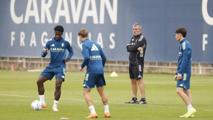 Emilio Larraz toma el mando del Real Zaragoza
