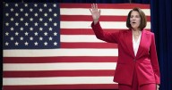 Commentary: In shutdown fight, this Nevada Democrat stands (almost) alone. And she's fine with that