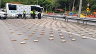 ¡Narco-Bus! Pillaron más de 300 kilos de cocaína escondidos en el techo del vehículo en vía a Villavicencio