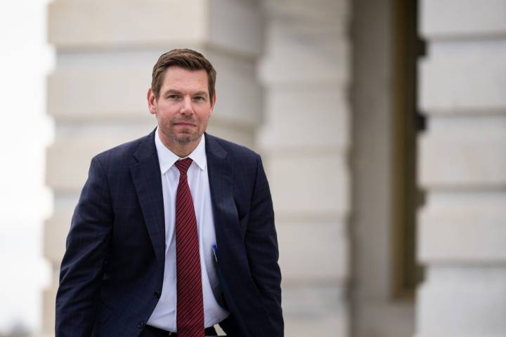 Democrats keep focus on cybersecurity during shutdown