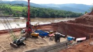 San Martín: Walter Grundel supervisa la construcción del puente Sauce, obra clave para dinamizar la economía de San Martín