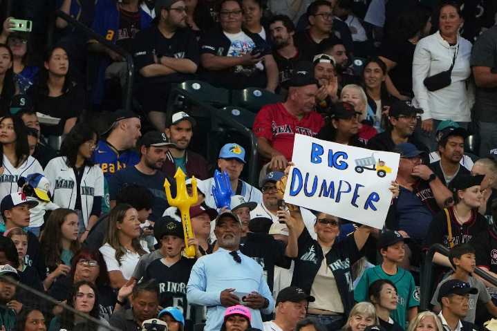 The historic Seattle Mariners took me back in time and made me feel closer to my dad