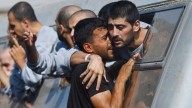 Liberación y deportación de prisioneros palestinos; 154 llegan a Egipto tras acuerdo de alto al fuego