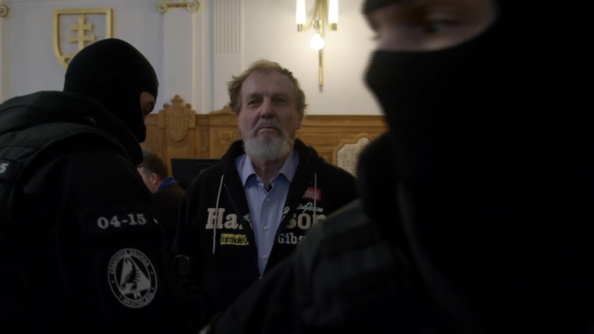 Slovakian court sentences defendant to 21 years over attempted assassination of prime minister