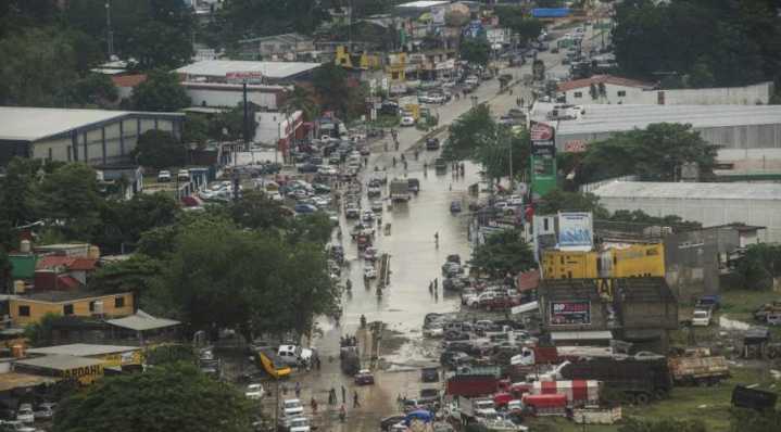 Concanaco pide apoyos y condonación temporal de impuestos para reabrir negocios ante devastación