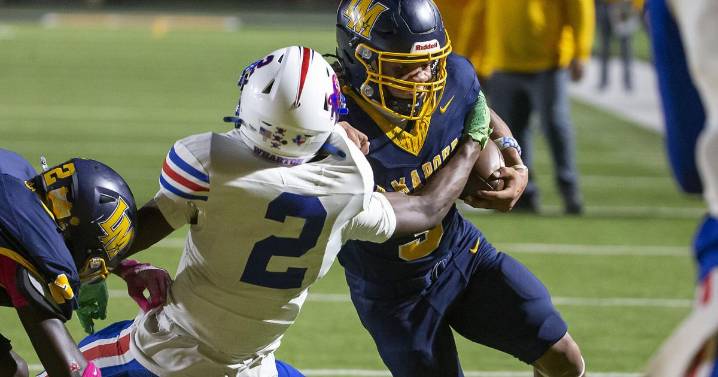 Week 10 football preview: Local district races heating up in season's final stretch