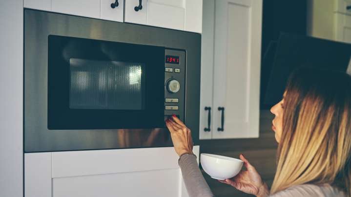 What To Know Before Replacing Your Microwave With A Convection Oven