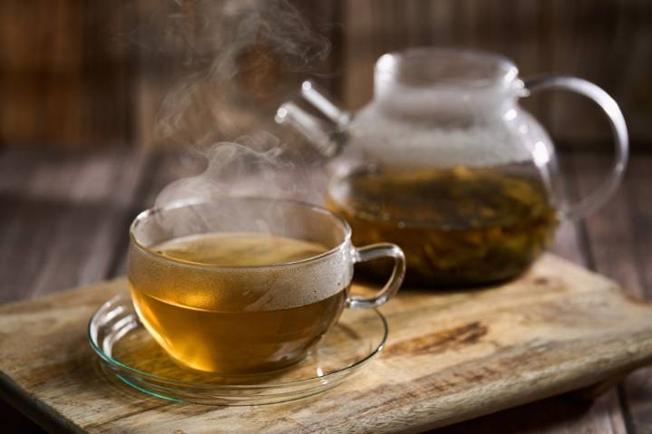 What you should know about green tea and its potential benefits