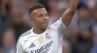 ¡Definición de lujo! Gol de Kylian Mbappé para festejar el 1-0 de Real Madrid ante Barcelona