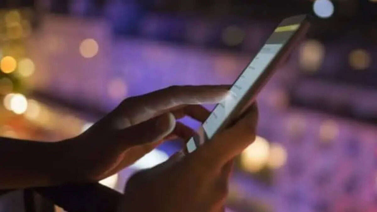 SIR in Bengal: EC launches helpline to clear voters’ doubts