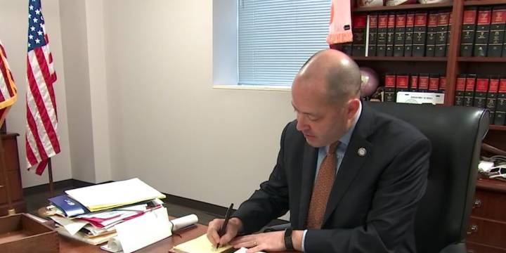 Attorney General Chris Carr announces hire of new regional prosecutor and investigator to combat ‘gang activity’ in Savannah
