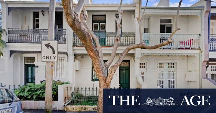 Sydney property market: Deceased estate Paddington terrace sells $375k over reserve