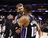 Deadspin | First winning streaks of new season on line for both Lakers, Kings