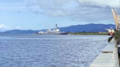 US warship docks in Trinidad and Tobago, putting more pressure on Venezuela
