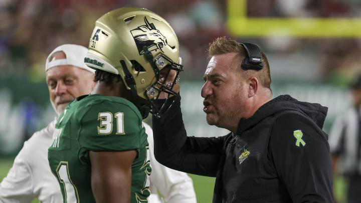 USF Bulls tuning out the noise, even when it’s joyful for a change