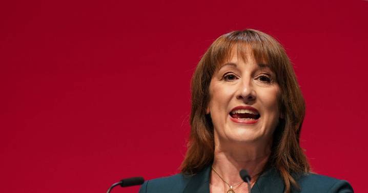 Rachel Reeves criticised for 'dodging big issues' in cringey clip with many saying same thing