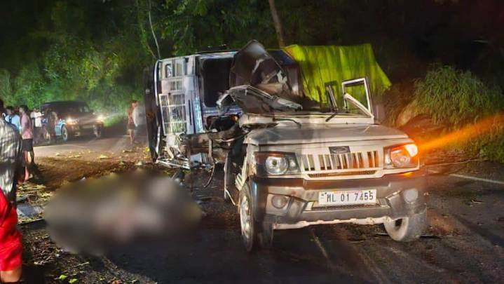 Two killed, one injured as truck rams into Govt vehicle on NH