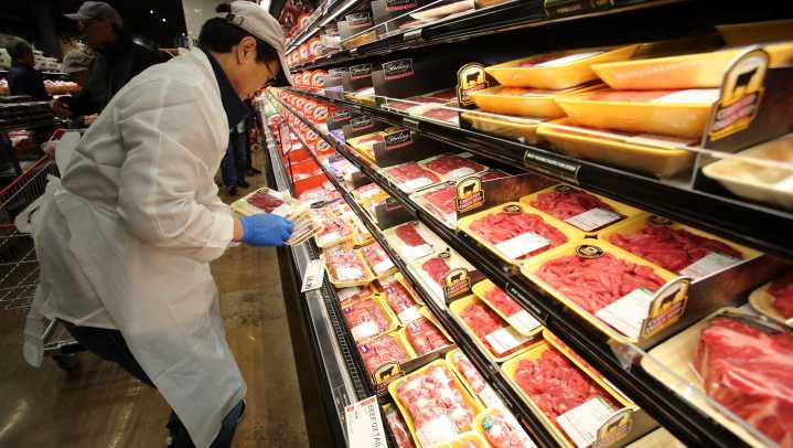 H Mart arrives in Orlando, Florida. What's inside the grocery store?