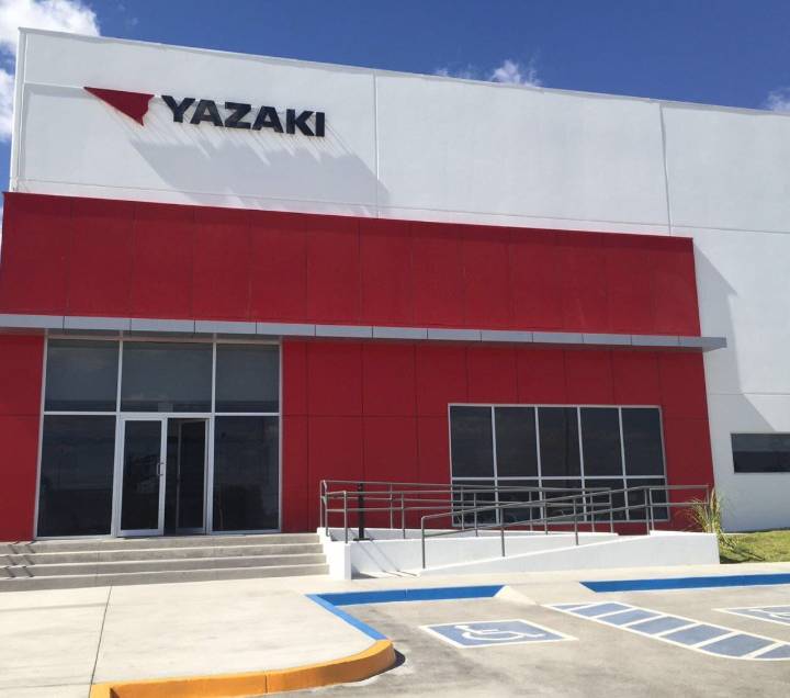 Economía pide confianza a trabajadores de Yazaki con mayor antigüedad para reincorporarlos