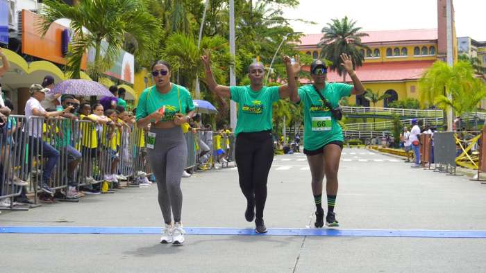 Buenaventura corrió por su identidad pacífica, alegre, resiliente y deportiva