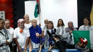 Greta Thunberg llegó a Atenas junto a miembros de la flotilla deportados por Israel