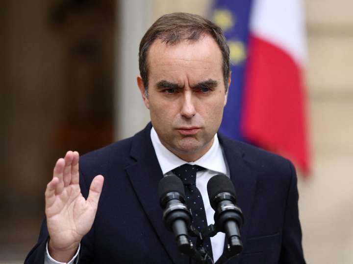French prime minister backs suspending unpopular pension reform law