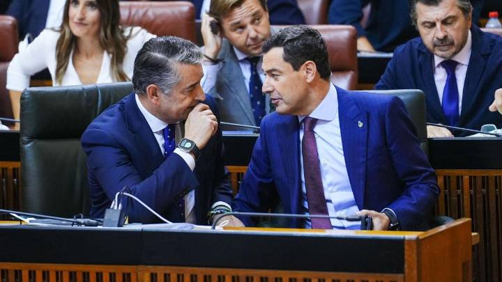 La sanidad siempre vuelve: "Haga usted como Susana Díaz y ya verá, siga su camino"