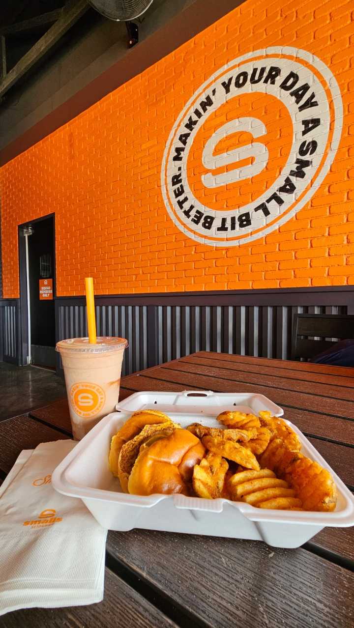 Fast-growing Smalls Sliders eyes Kissimmee for first Orlando drive