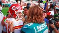 Chiefs QB Patrick Mahomes licking chops with Travon Walker MNF injury update