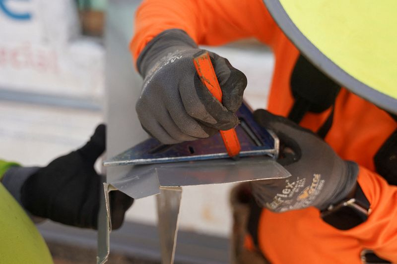 US economic activity little changed, employment stable in recent weeks, Fed says