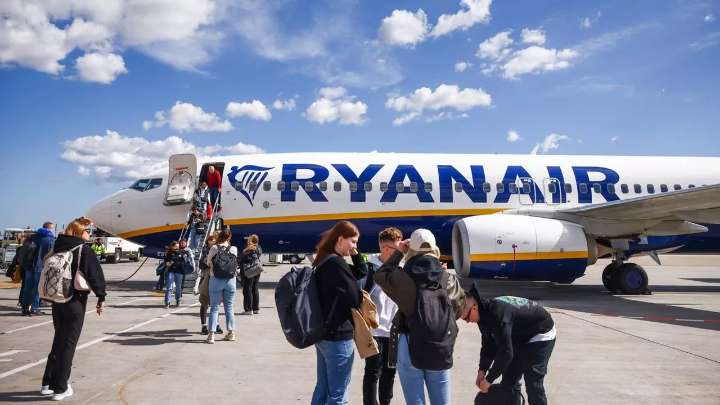 Ryanair confirma un nuevo recorte para el verano: estos son los aeropuertos afectados