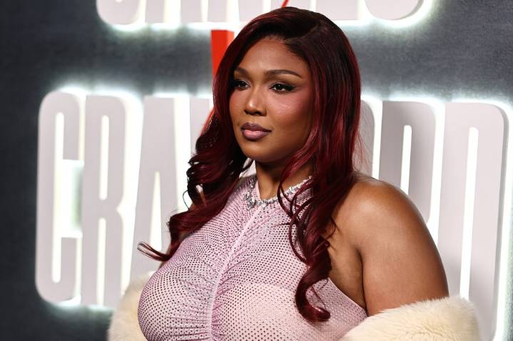 Lizzo Hit With Lawsuit Over TikTok Song Snippet That Trolled Sydney Sweeney Jeans Controversy