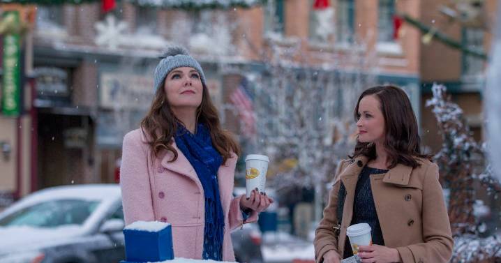 A Guide To The 'Gilmore Girls' Holidays In Stars Hollow Event