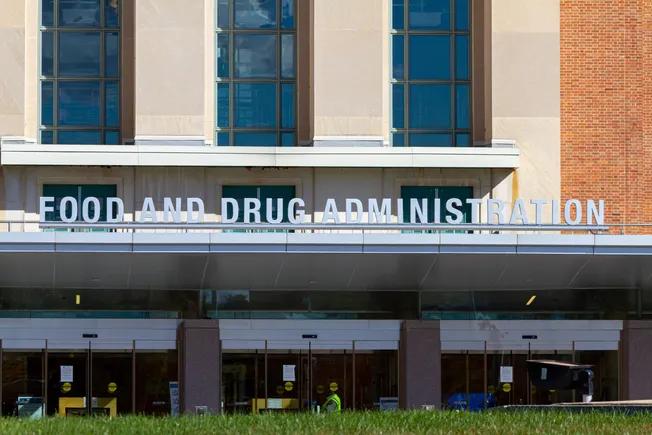 FDA seeks feedback on monitoring real-world performance of AI devices