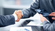 Un banco australiano "forzó" a sus trabajadores a entrenar a la inteligencia artificial que terminó sustituyéndoles