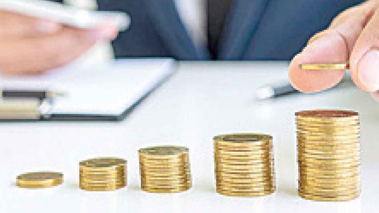 Samvat 2081 clocks record Rs 2.9L