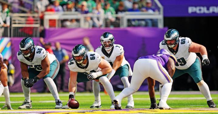 Going under center was a new wrinkle for the Eagles' offense, but was it effective?