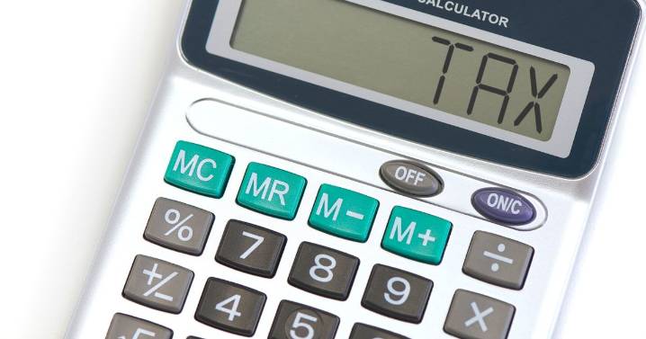 Urgent HMRC warning as missing October deadline could cost you £100