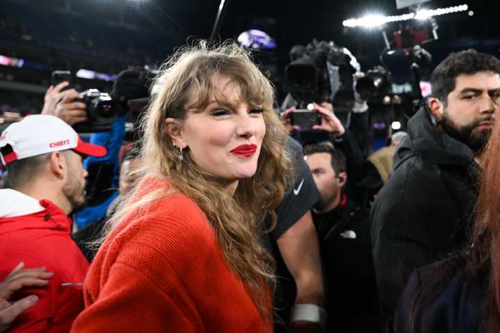 What Is Travis Kelce’s Favorite ‘Life of a Showgirl’ Song ‘Opalite’ About?