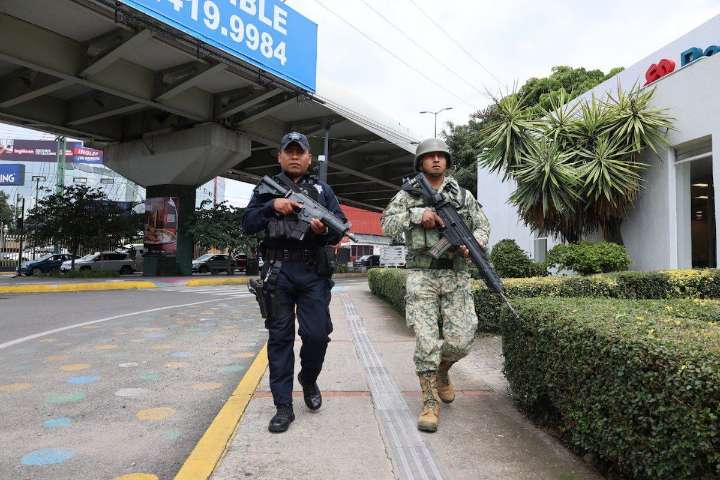Detienen a extorsionadora en Puebla; SSP retira 17 cámaras ilegales en Amozoc